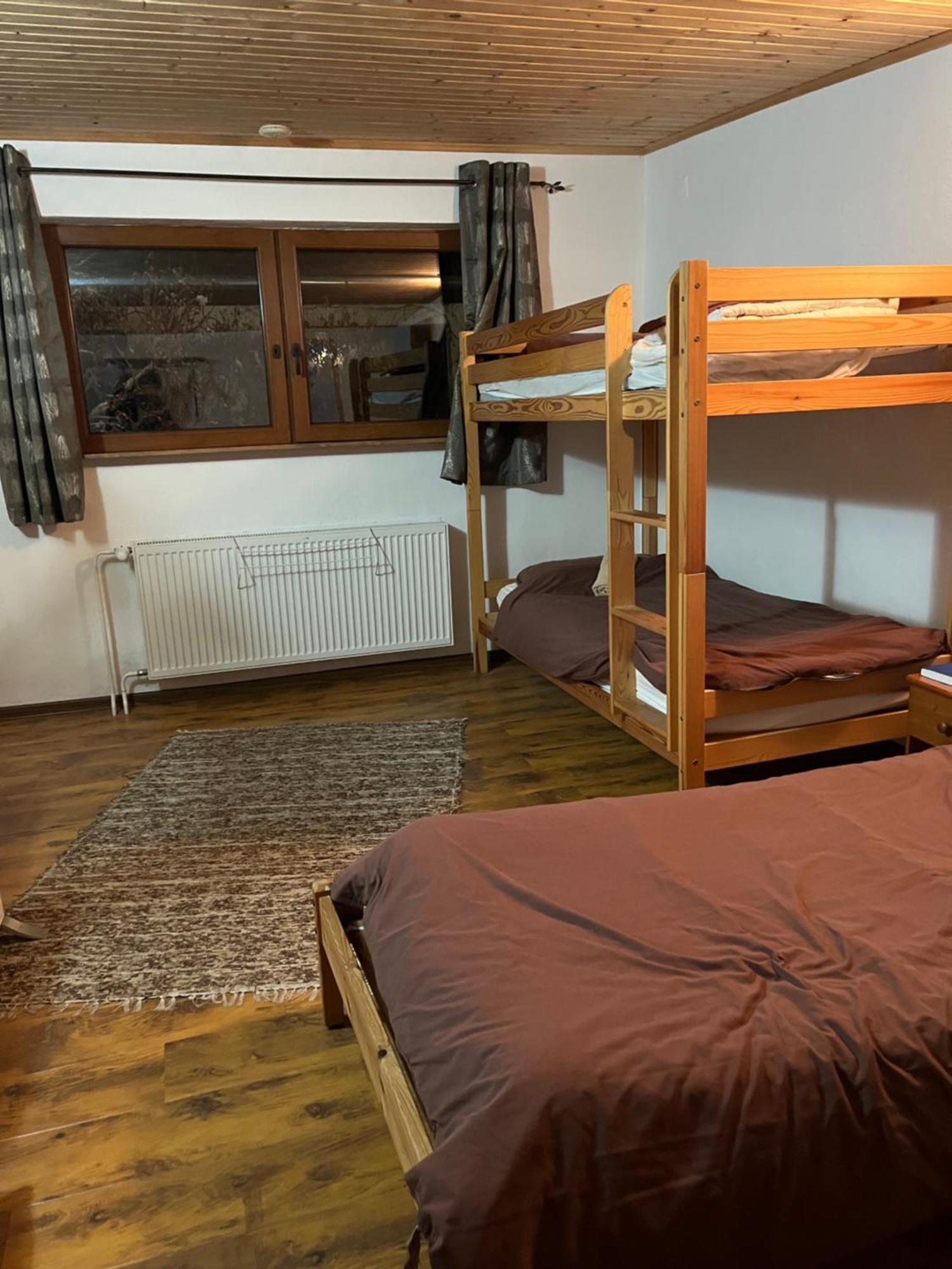 Mikulas Guest House Liptovský Mikuláš エクステリア 写真