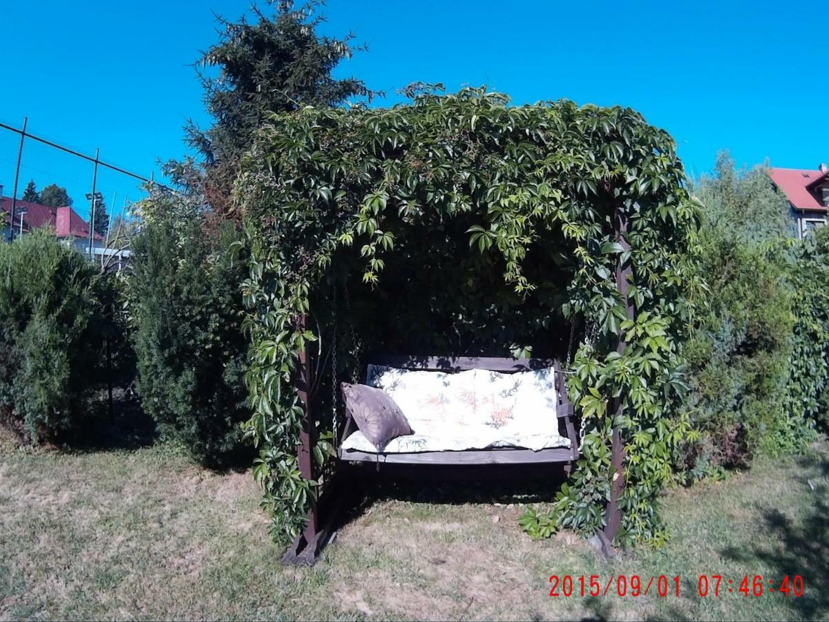 Mikulas Guest House Liptovský Mikuláš エクステリア 写真