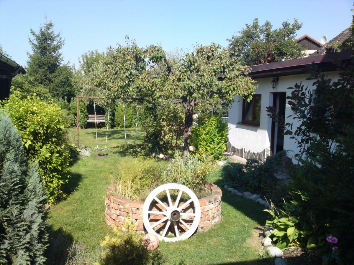 Mikulas Guest House Liptovský Mikuláš エクステリア 写真